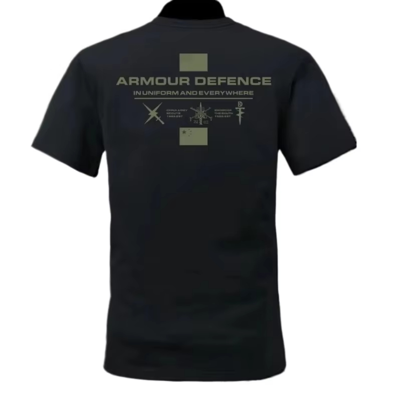 Outdoor Adventure With Kids - 2026年、アウトドア・タクティカルスタイル、幾何学模様のグラフィックが施された半袖Tシャツ。子供用、大人用、カジュアルなクルーネックのトップス。アドベンチャーハイキングに最適なゆったりとしたデザイン。